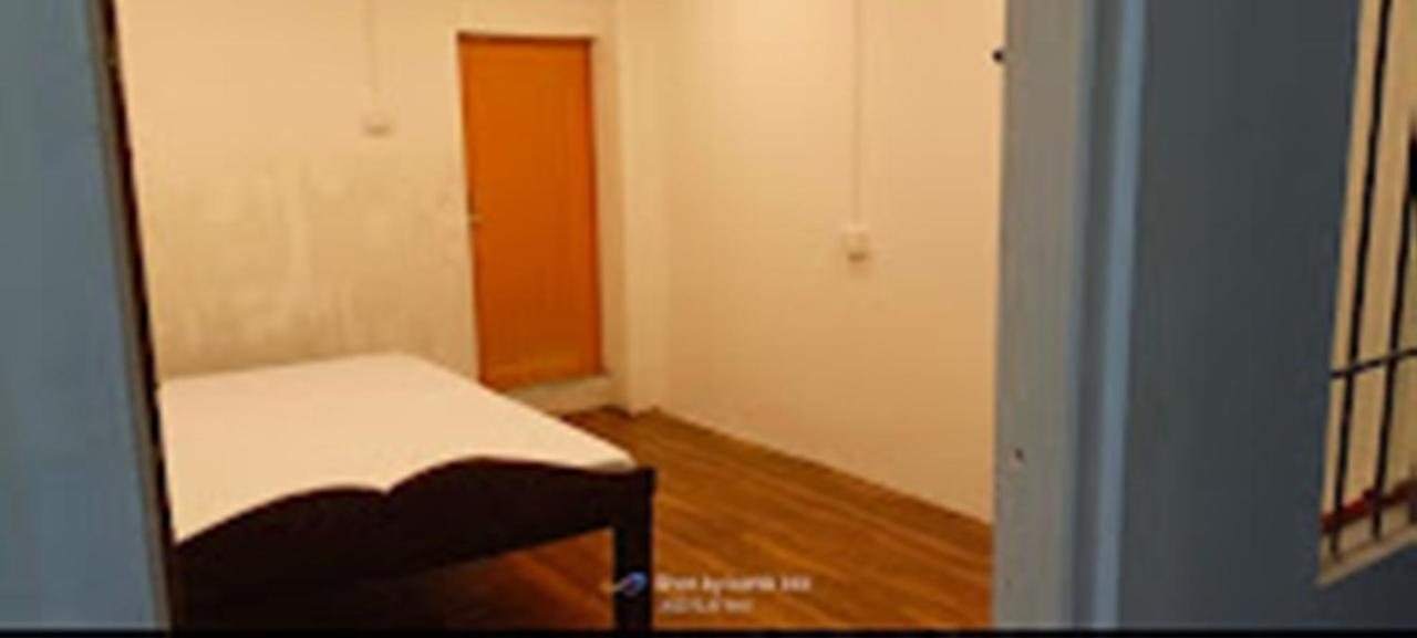 Hotel Paradise Inn Nagaon  Kültér fotó